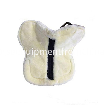 белая овчина white sheepskin
